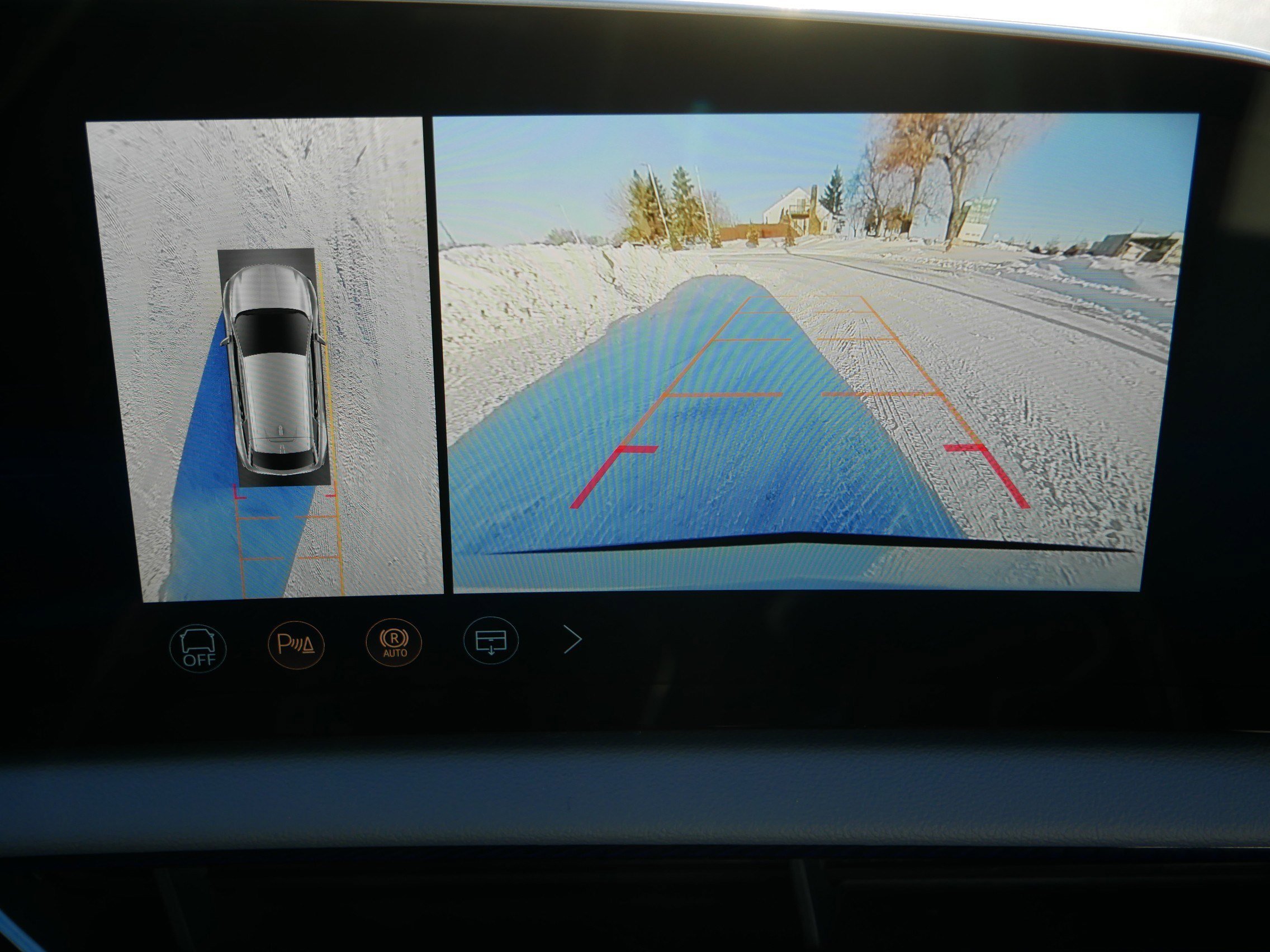 2026 Cadillac OPTIQ Premium Sport - Photo 23