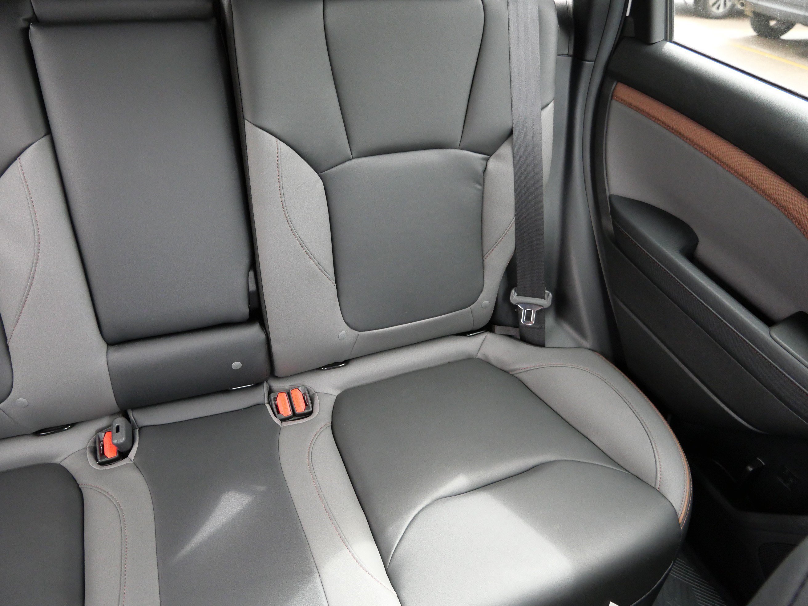 Used 2026 Crystal White Pearl Subaru Sport image 14
