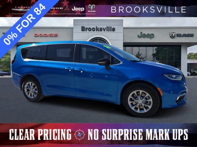 New 2026 Hydro Blue Pearl-Coat Exterior Paint Chrysler Limited image 1