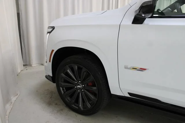 2026 Cadillac Escalade V-Series - Photo 41