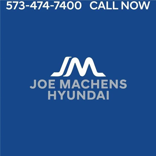 Used 2023 White Hyundai SEL image 11