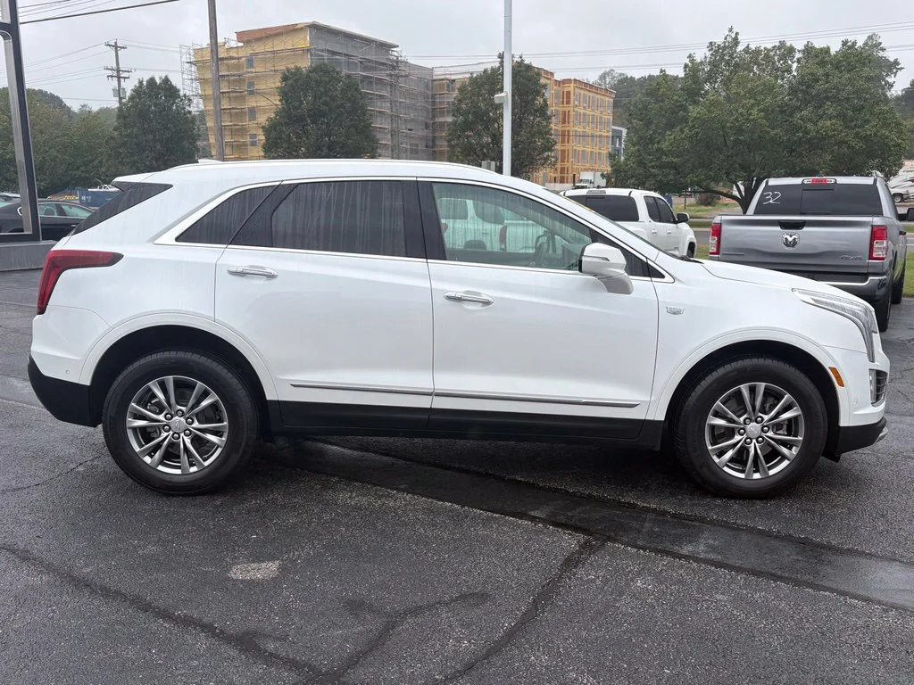 Used 2023 CRYSTAL WHITE TRICOAT Cadillac AWD Premium Luxury image 10