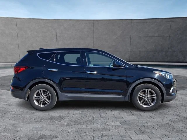 Used 2017 Black Hyundai 2.4 Base image 12