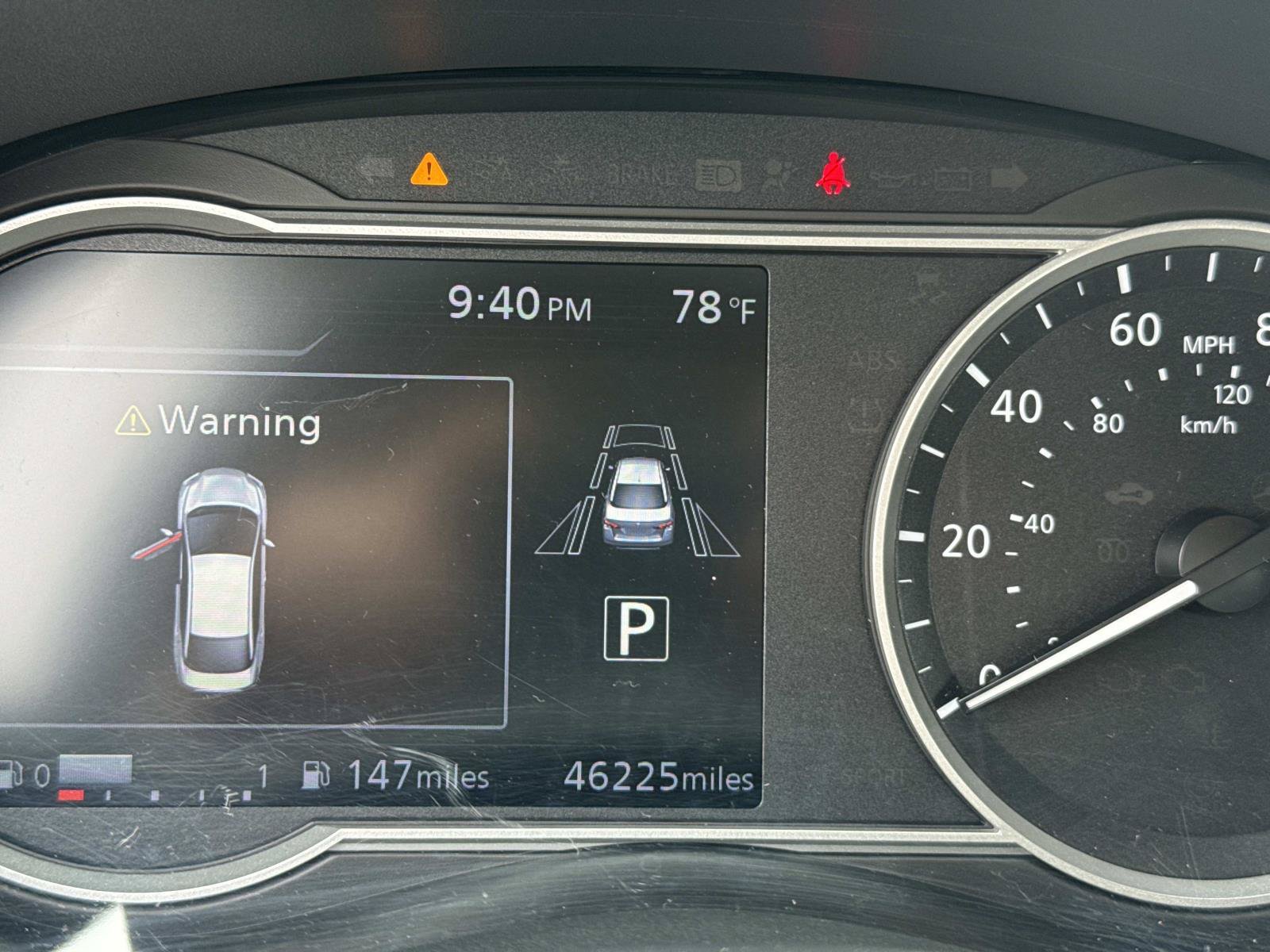 Used 2025 White Nissan 1.6 SV image 28