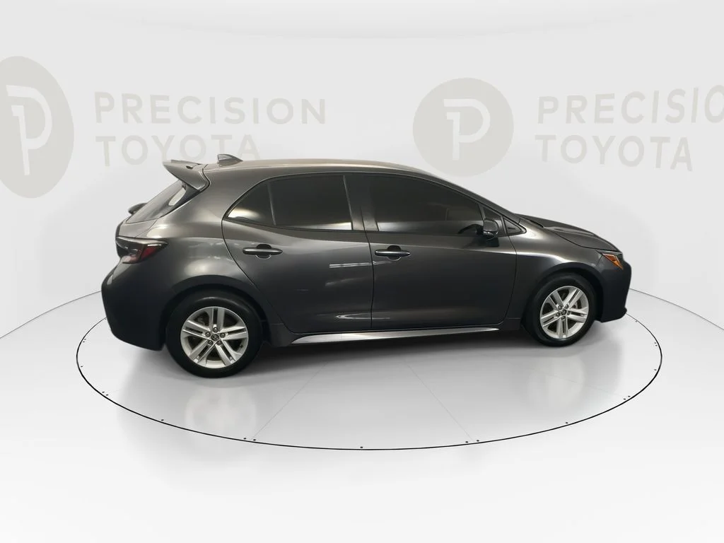 Used 2021 Magnetic Gray Metallic Toyota SE image 22