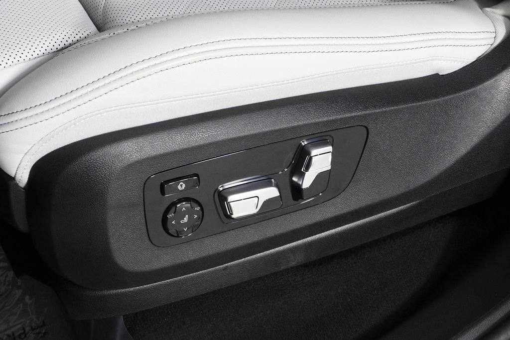 2026 BMW X5 40i - Photo 23