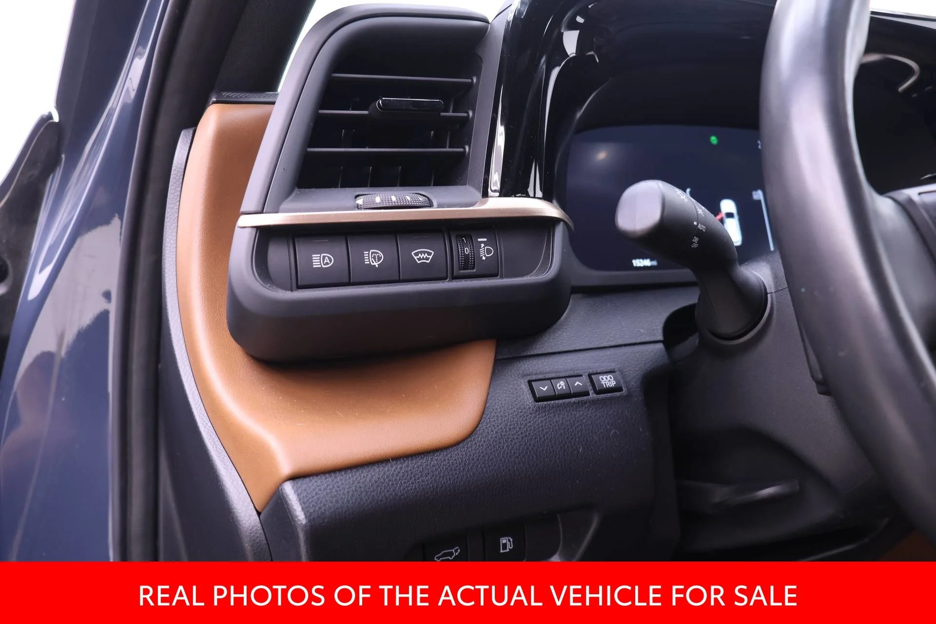Certified Used 2025 White Toyota XLE image 16