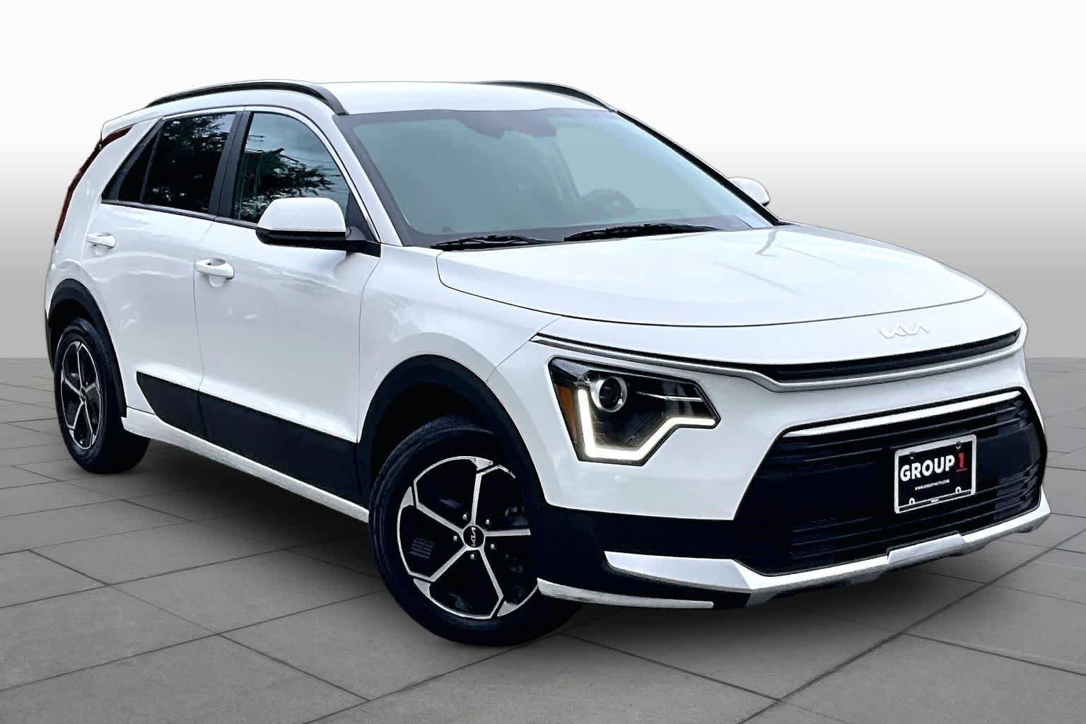 Pre-Owned 2023 Kia Niro LX