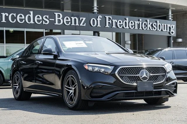 2026 Mercedes-Benz E-Class E350 4MATIC's photo