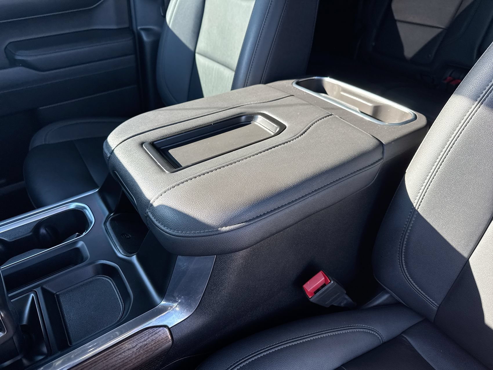 Used 2022 Dark Ash Metallic Chevrolet RST image 21