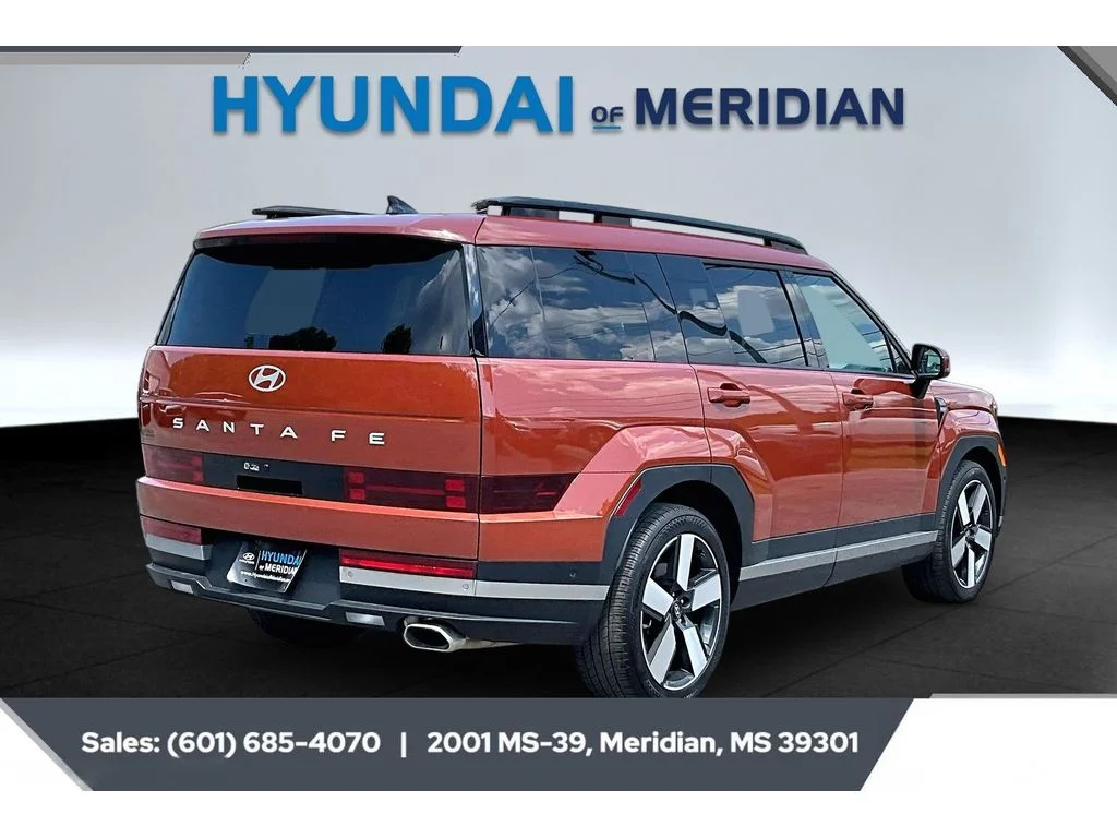 Used 2025 Terracotta Orange Hyundai Limited image 11