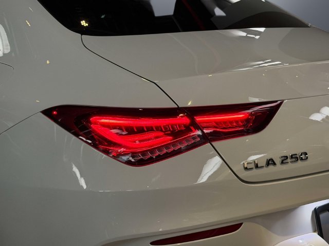 Certified Used 2023  Mercedes-Benz CLA 250 image 9