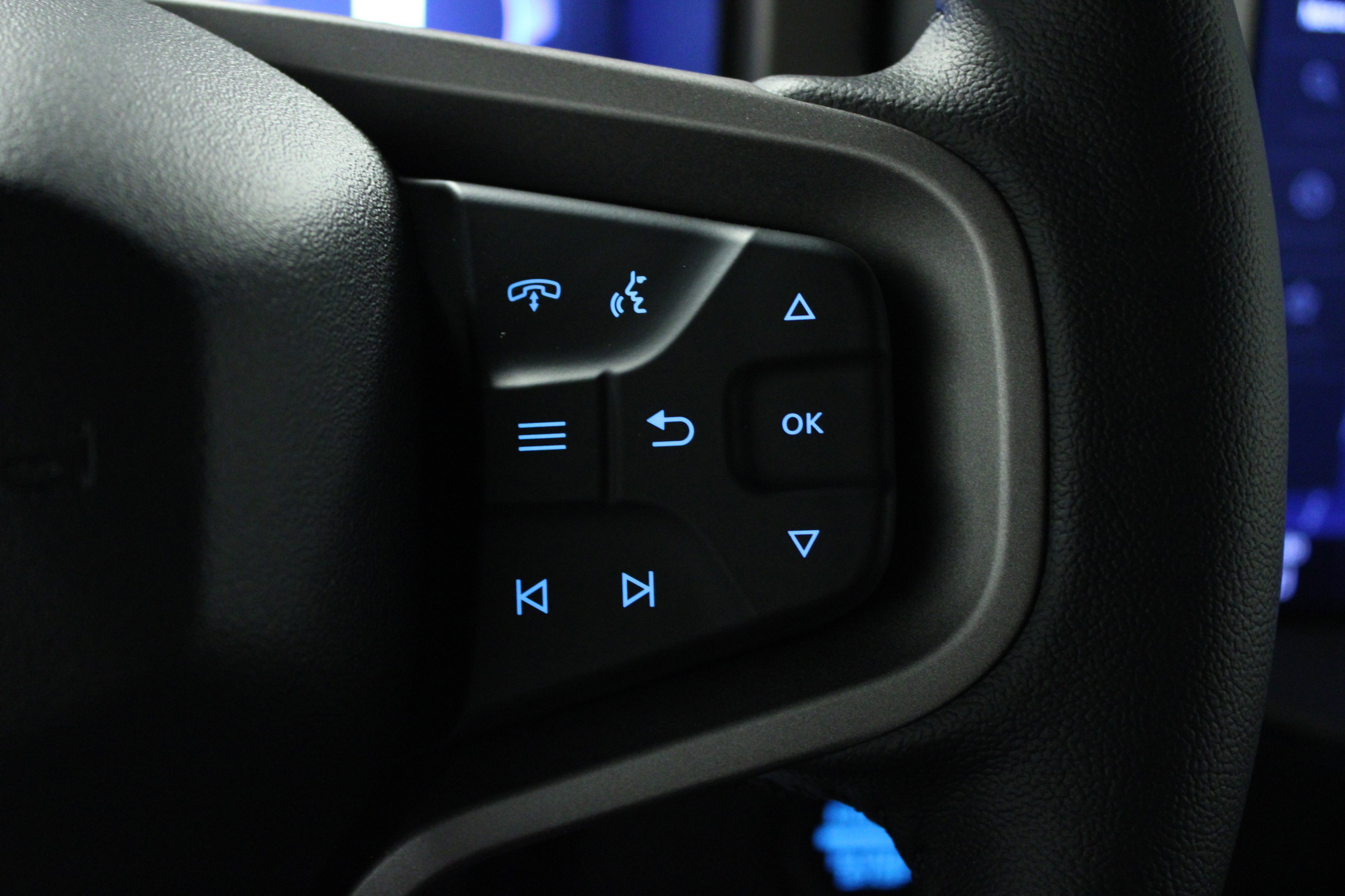 New 2026 Shadow Black Ford Outer Banks image 21