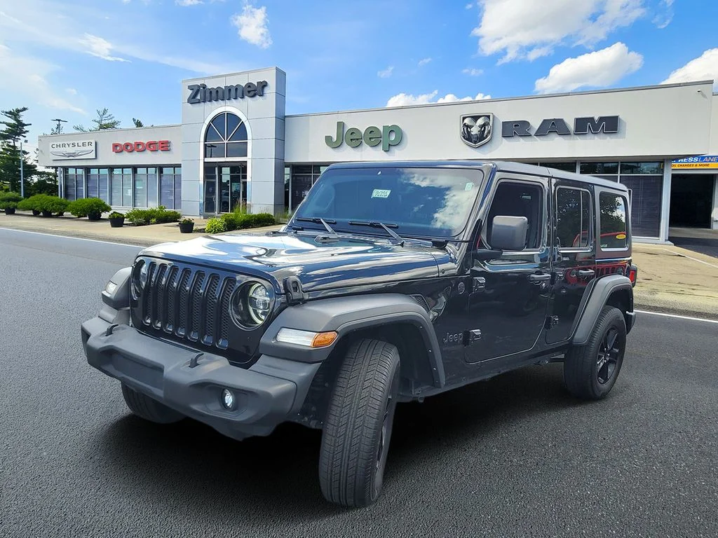 Used 2021 Black Jeep Unlimited Sport Altitude image 2