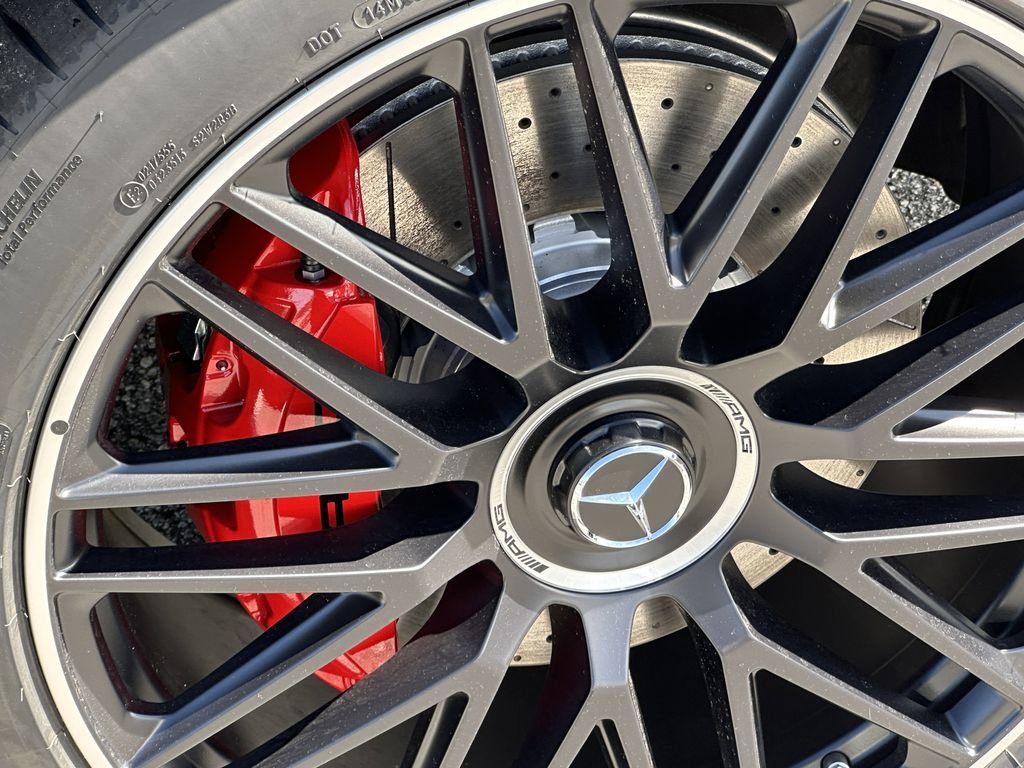 New 2026 MANUFAKTUR Alpine Grey Mercedes-Benz AMG® GLS 63 image 15