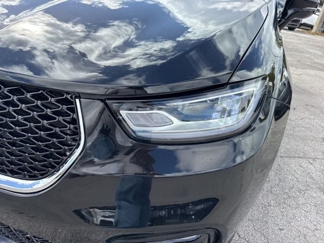 2026 Chrysler Pacifica Select - Photo 13