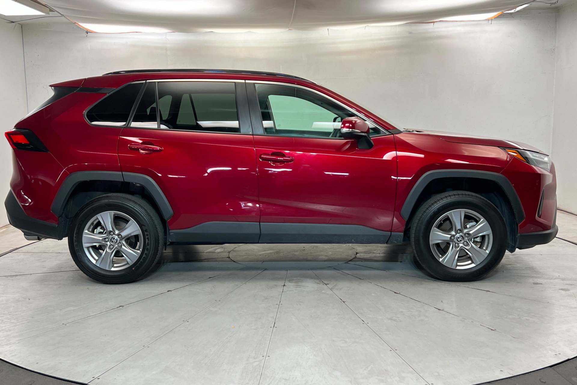 Used 2025 Red Toyota XLE image 7