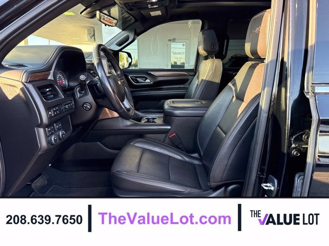 Used 2021  Chevrolet High Country image 26