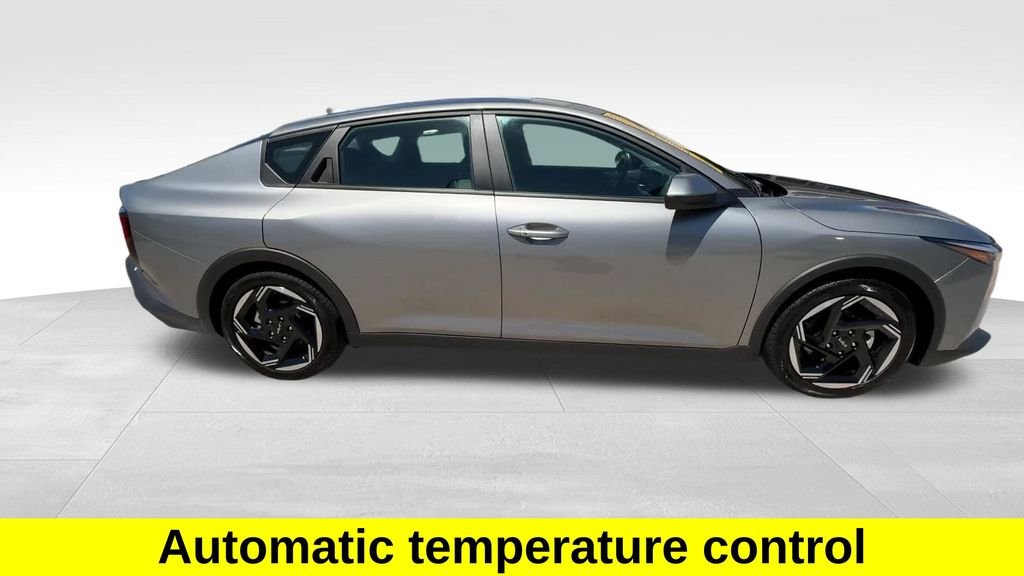 Certified Used 2025 Gray Kia EX image 14