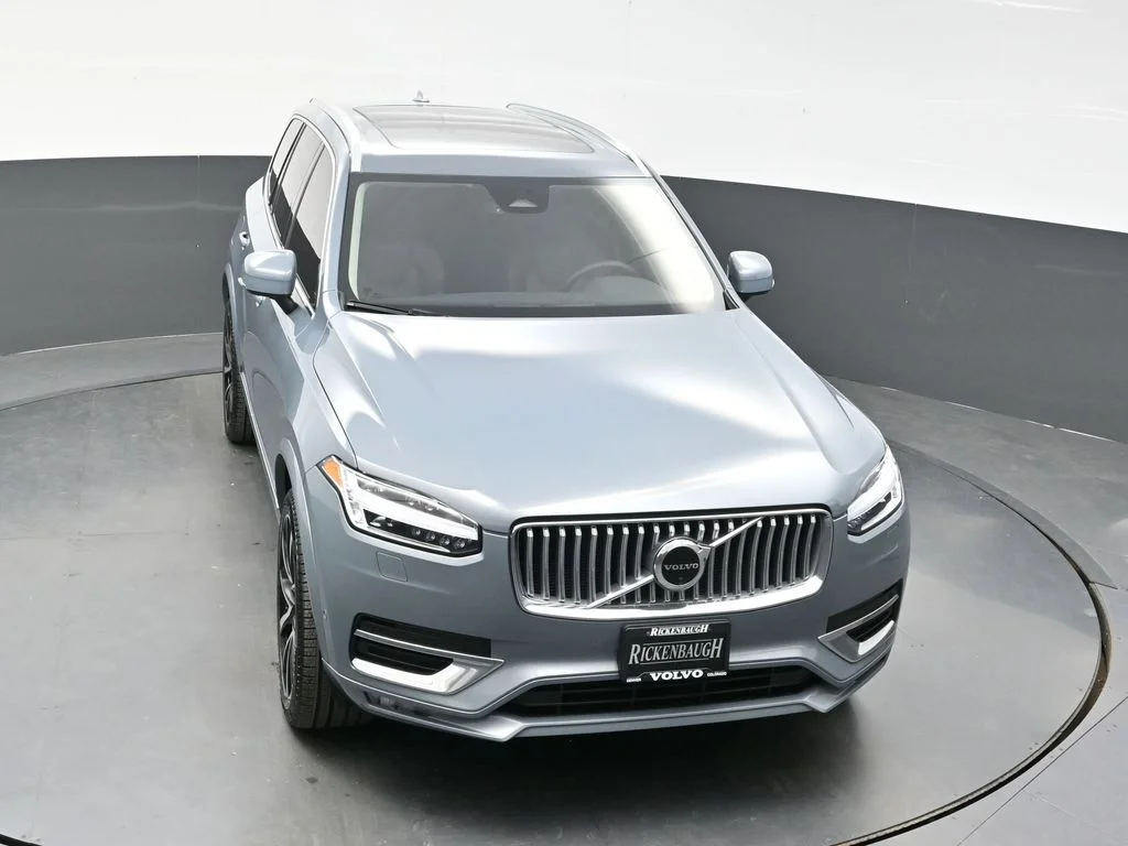 Certified Used 2023 Thunder Grey Volvo Plus image 33