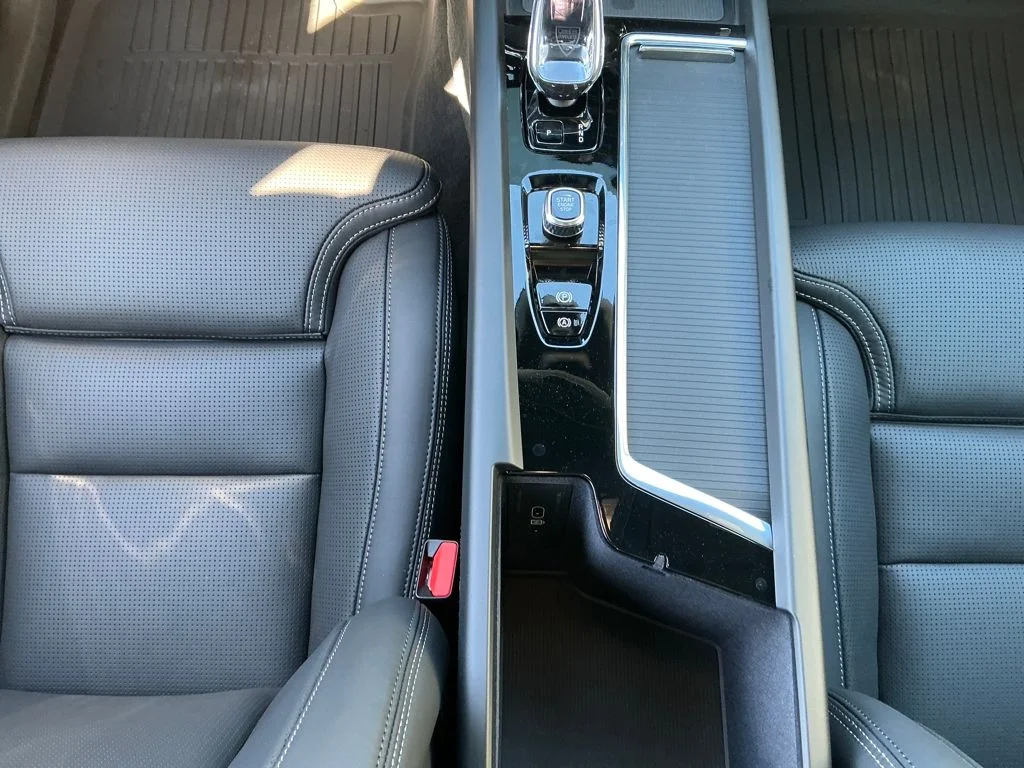 2026 Volvo XC60 Ultra - Photo 12