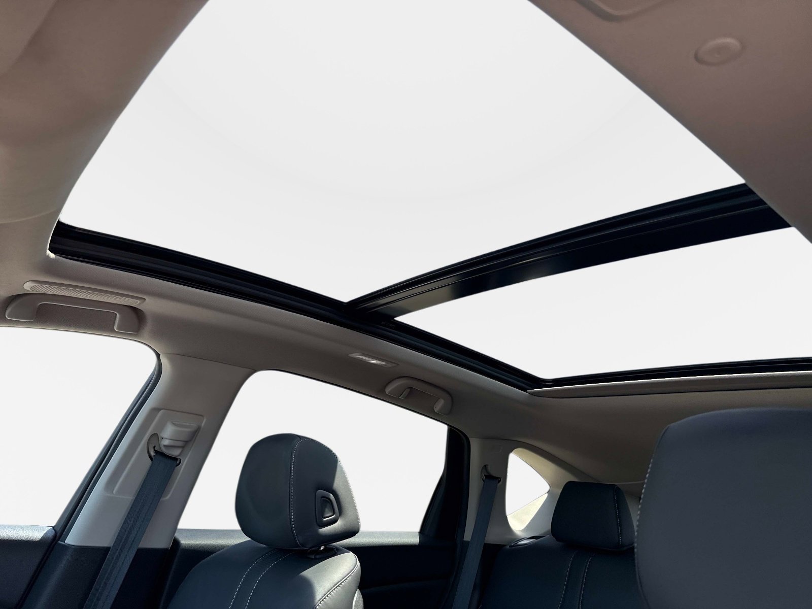 Used 2023  Acura w/Technology Package image 23