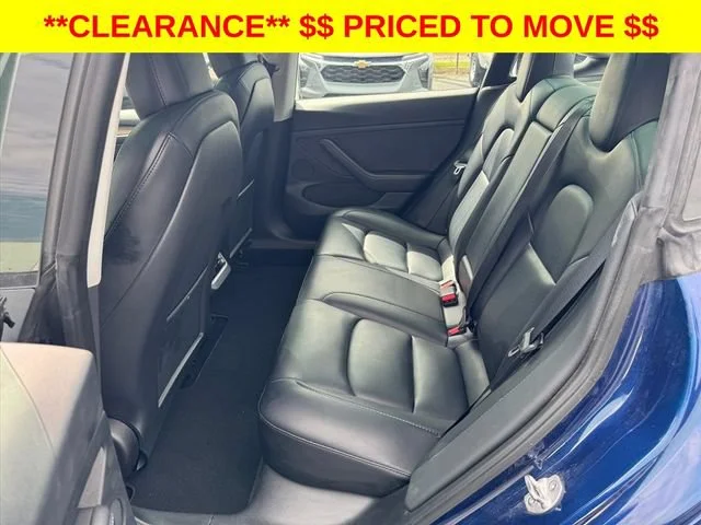 Used 2023  Tesla 4DR RWD image 18