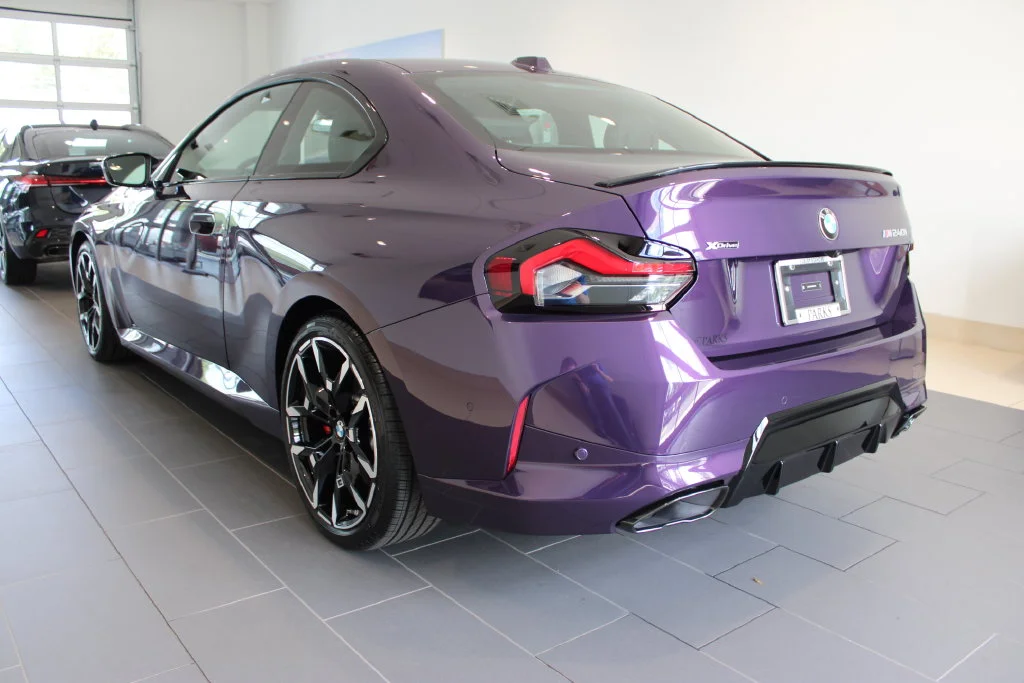 New 2027 Thundernight Metallic BMW M240i xDrive image 31