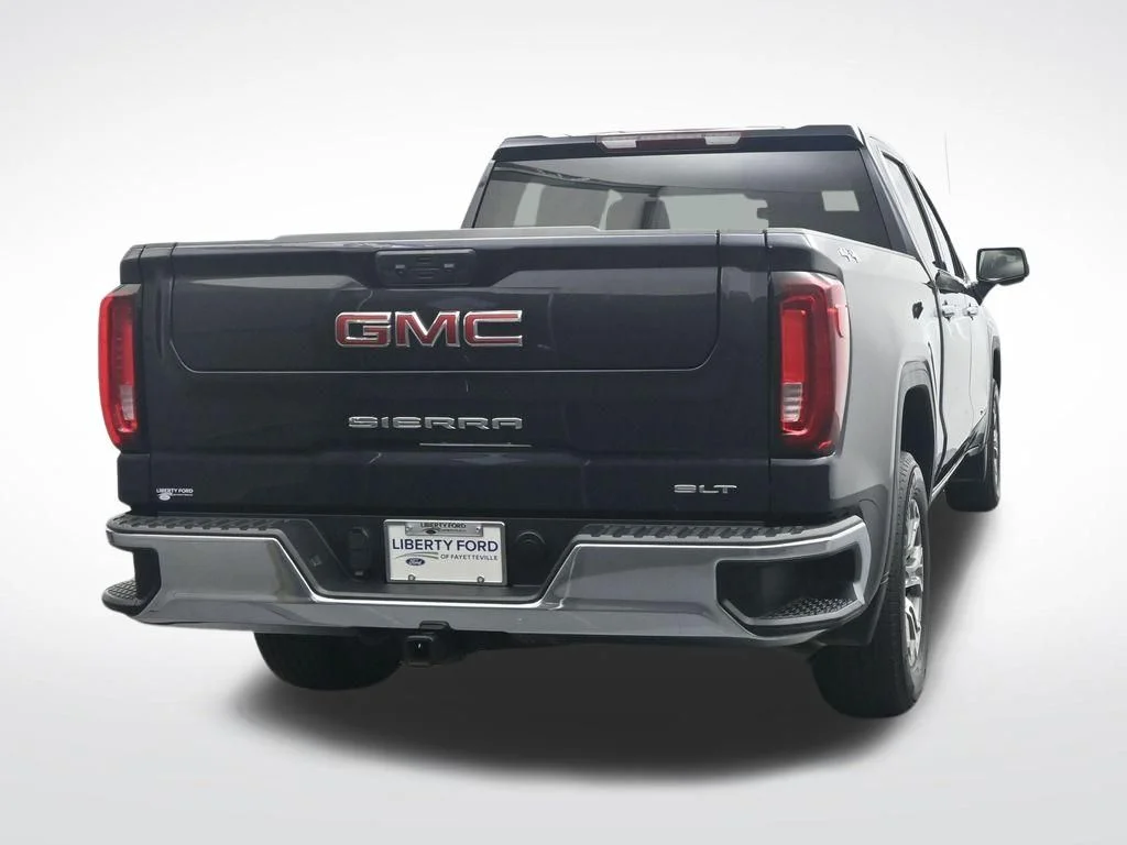 Used 2025 Silver GMC SLT image 6