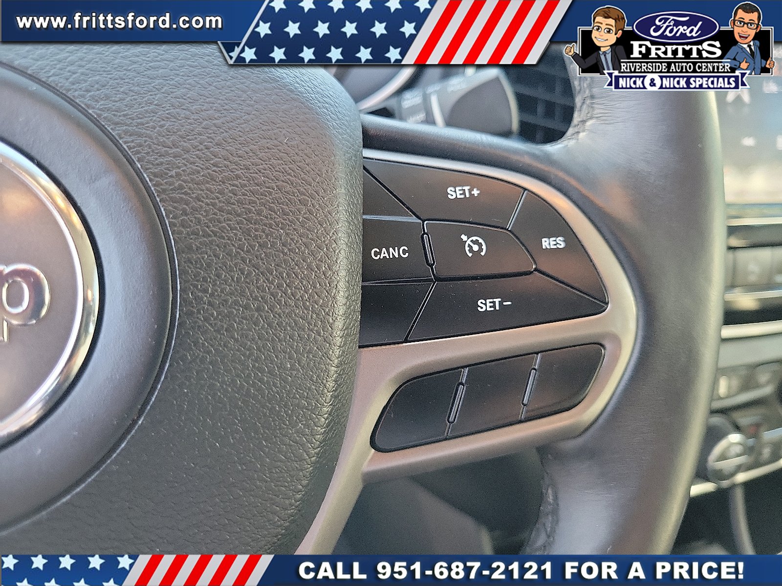 Certified Used 2019 Diamond Black Jeep Limited FWD image 7
