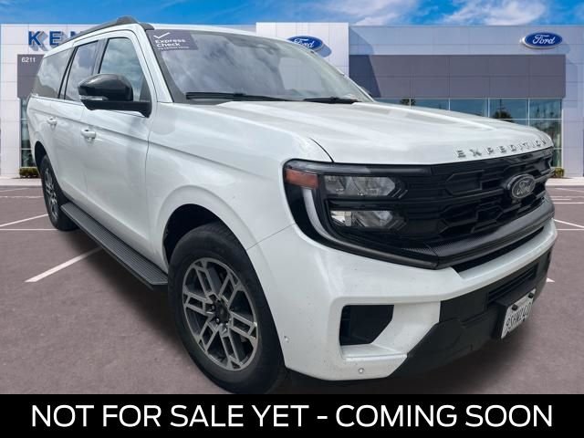 2025 Ford Expedition Active MAX's photo