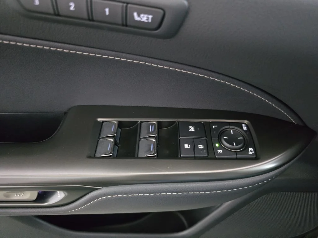 Certified Used 2025 Green Lexus 450h+ Luxury image 26