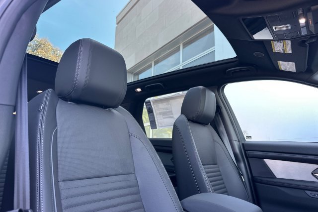 New 2026 Carpathian Grey Land Rover Landmark image 16