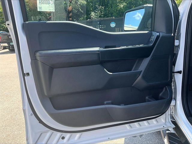 Used 2021 White Ford XL image 18