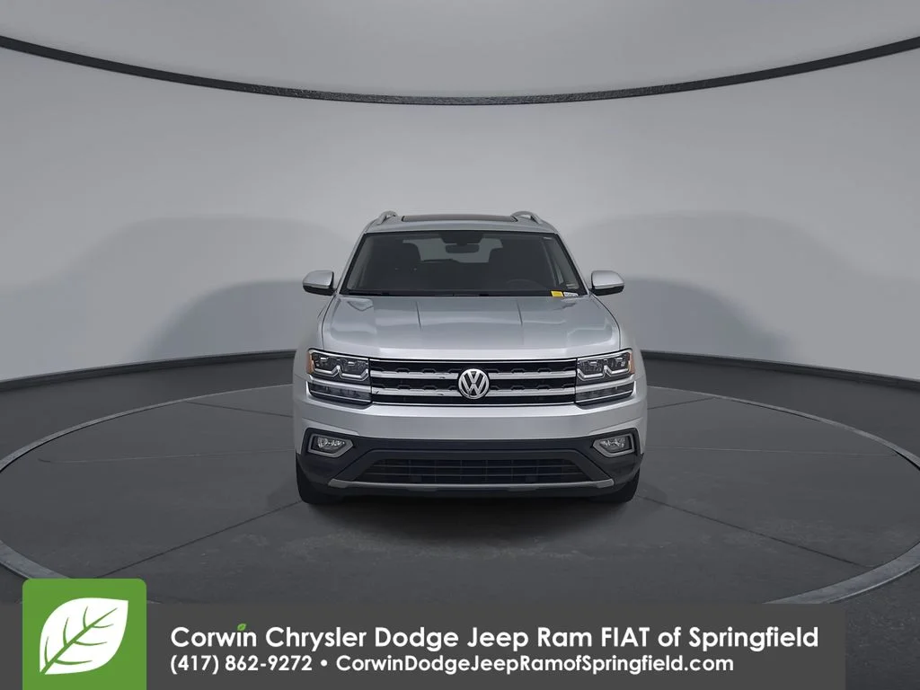 Used 2019  Volkswagen SEL image 5