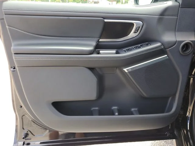 New 2027 Agate Black Metallic Ford Platinum image 19