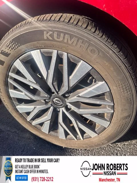 Used 2024 Red Nissan 2.5 SV image 12