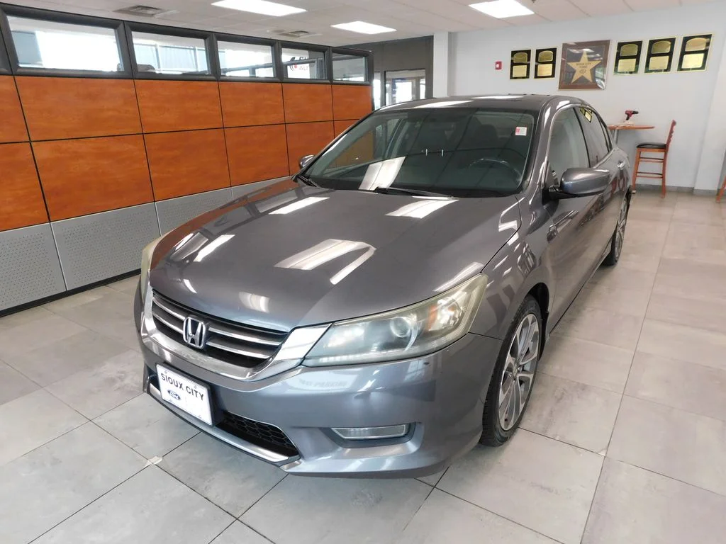 2013 Honda Accord Sport Auto's photo