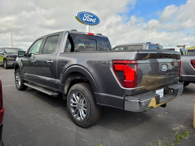 2025 Ford F-150 XLT - Photo 31