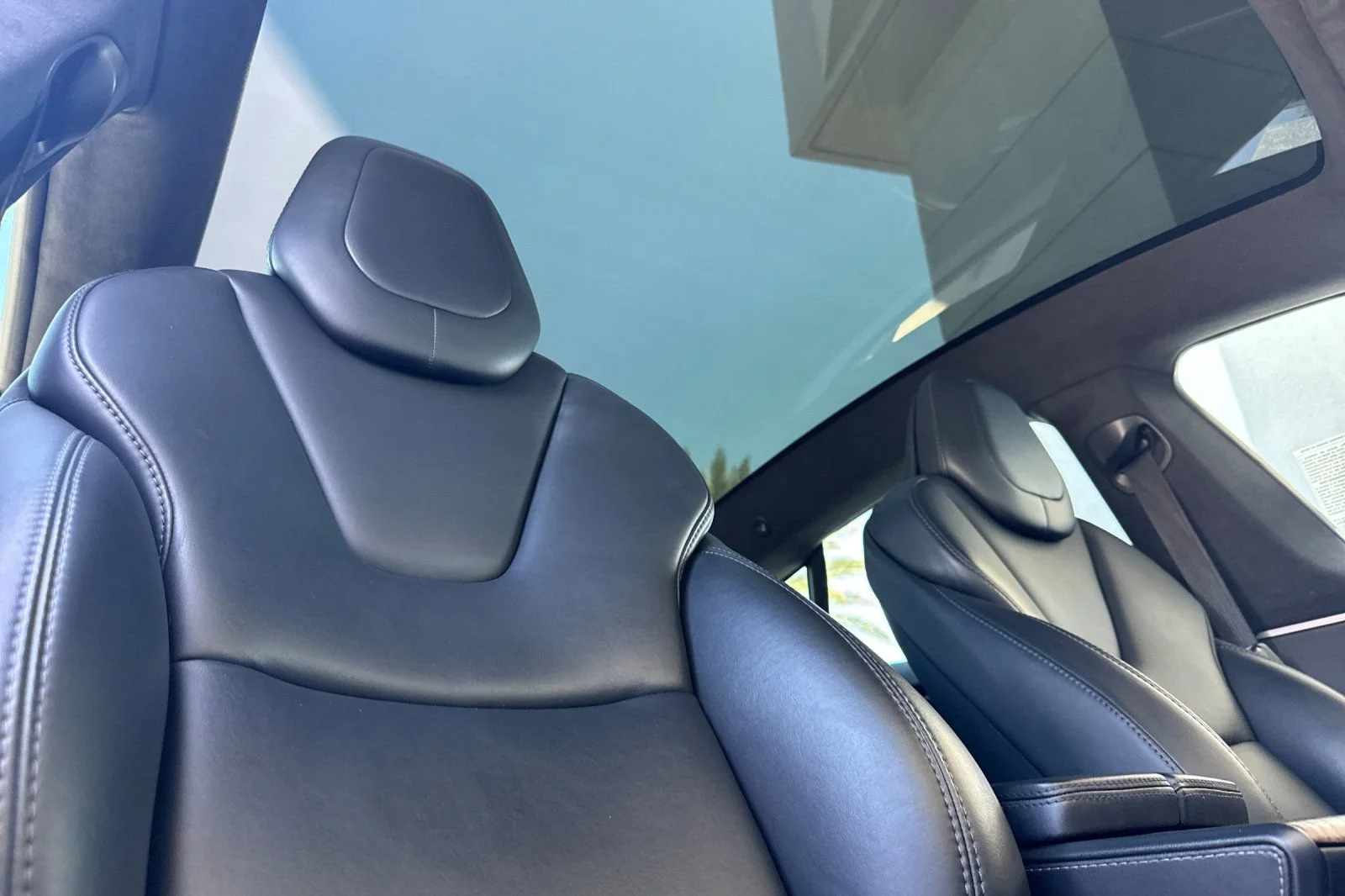 Used 2019 Gray Tesla 75D image 17