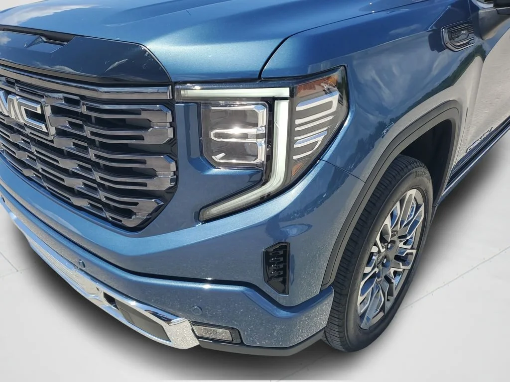 Used 2025 Downpour Metallic GMC Denali Ultimate image 25