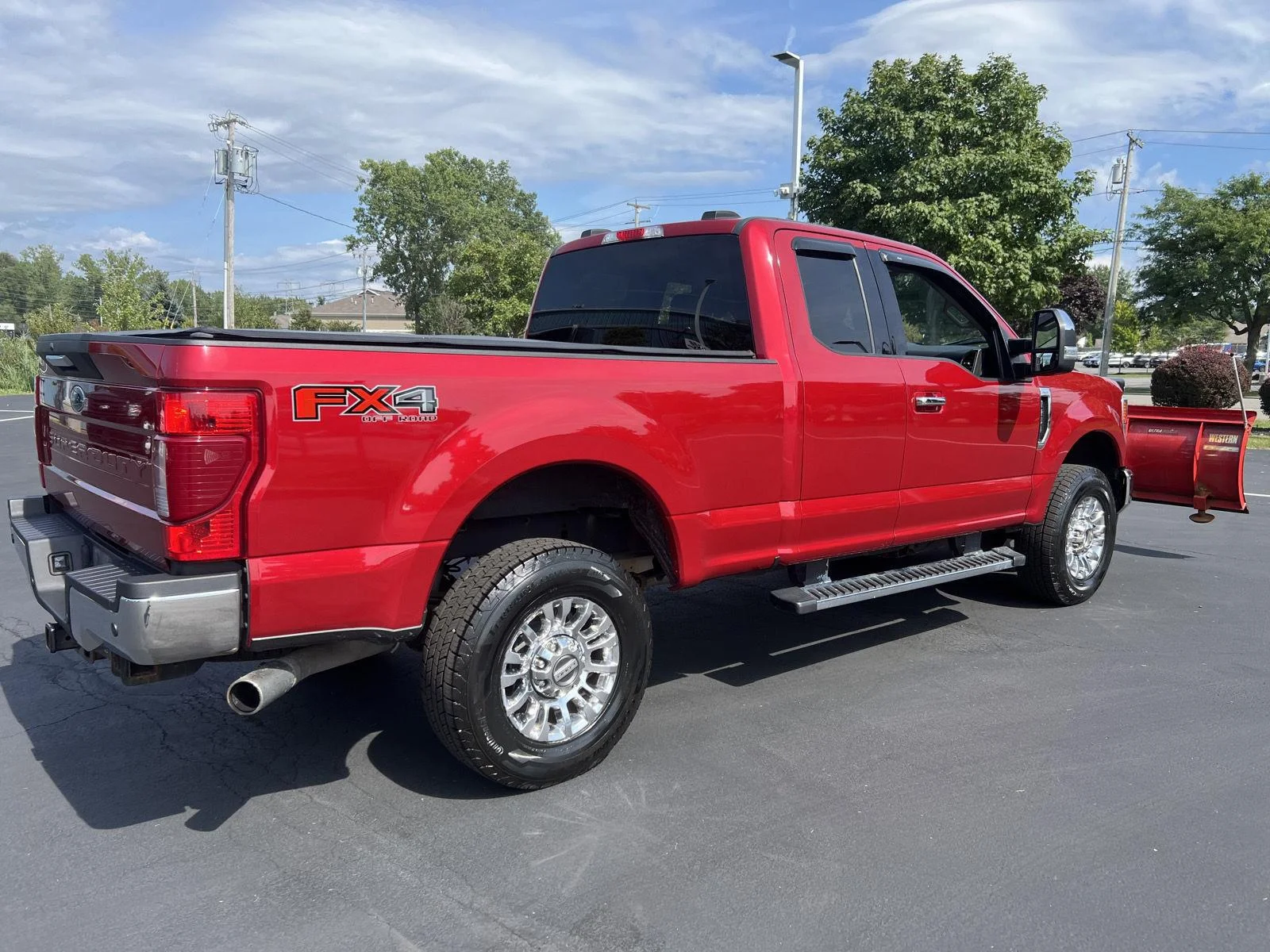 Used 2020 Rapid Red Metallic Tinted Clearcoat Ford XLT image 13