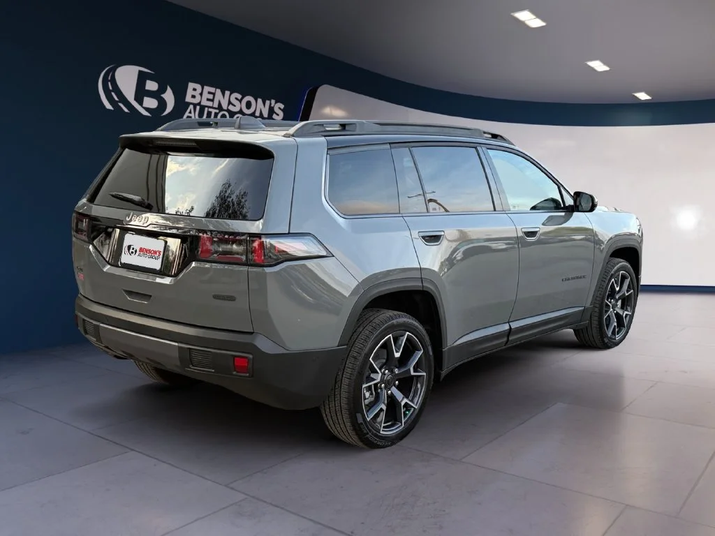 New 2026 Gray Jeep Overland image 5