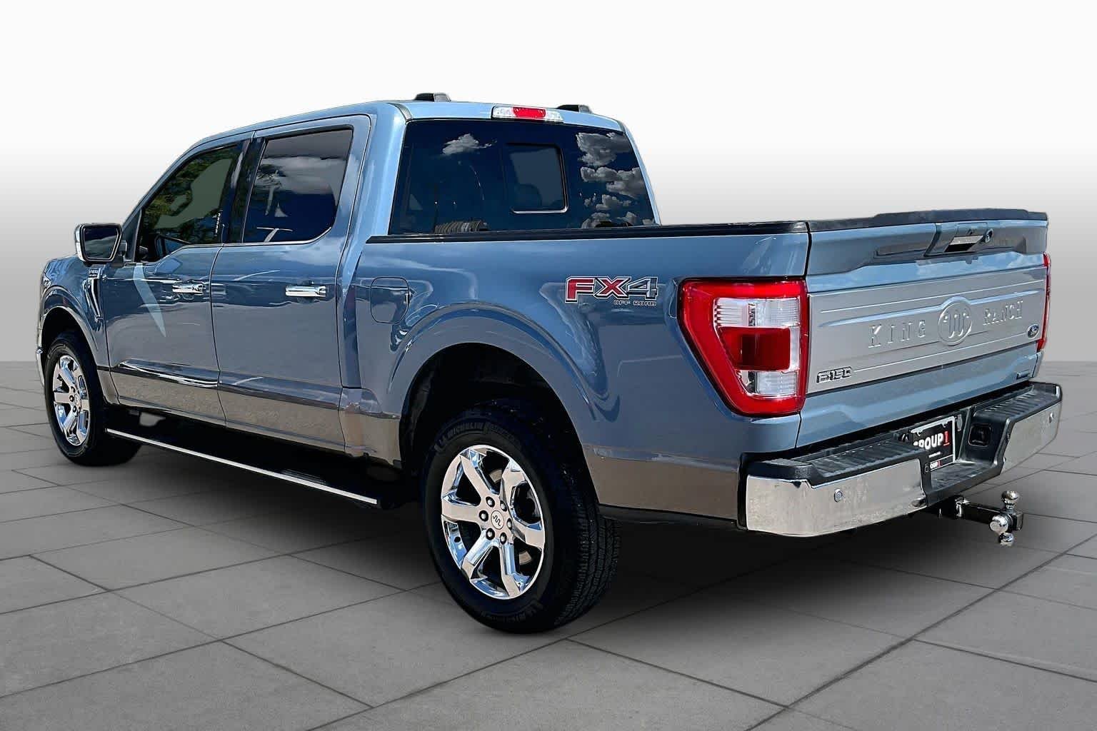 Used 2023 Azure Gray Metallic Tri-Coat/Stone Gray Ford King Ranch image 12