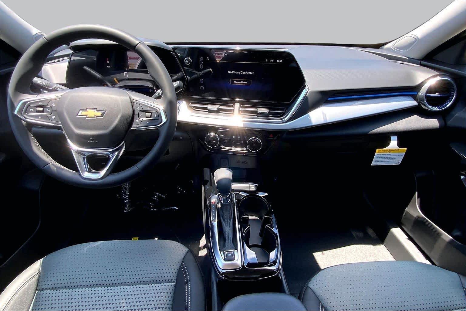 2026 Chevrolet Trax LT - Photo 6