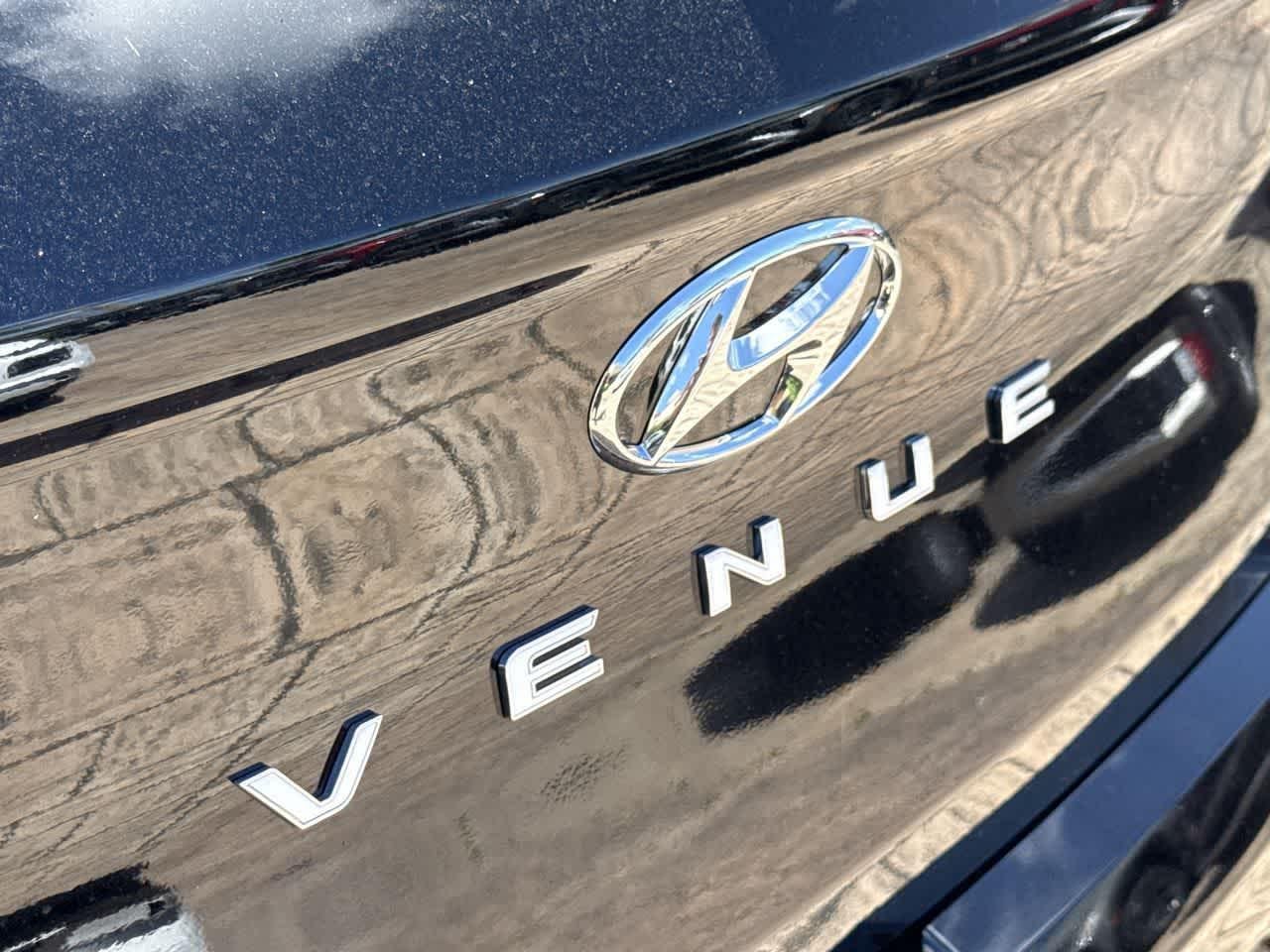New 2026 Onyx Black Hyundai SEL image 39