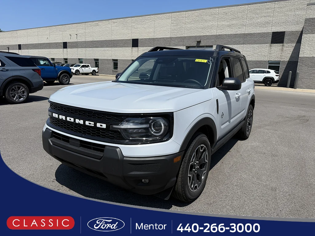 New 2026 Space White Metallic Ford Outer Banks® image 1