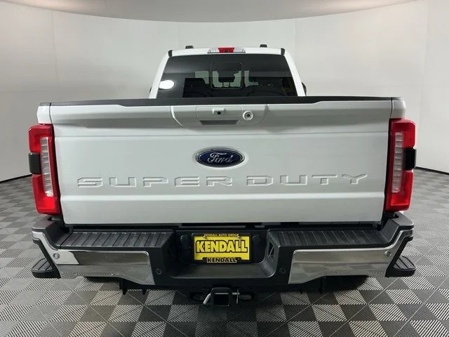 New 2026 Star White Metallic Tri-Coat Ford Lariat image 5
