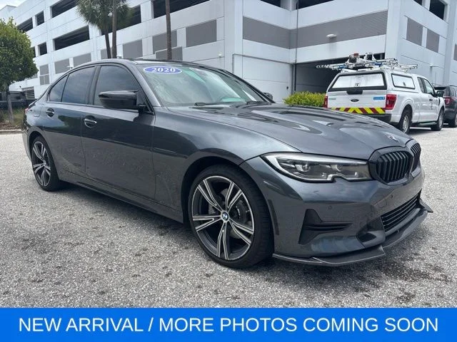 Used 2020 Mineral Gray Metallic BMW 330i xDrive image 1