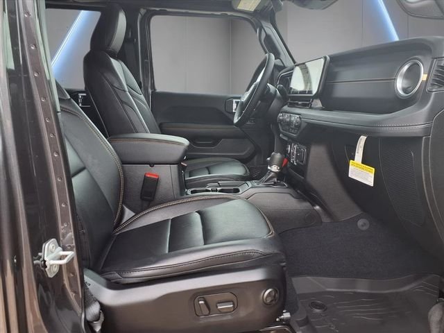 2026 Jeep Wrangler 4-Door Sahara - Photo 15